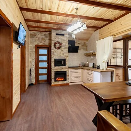 Chalet-tiara