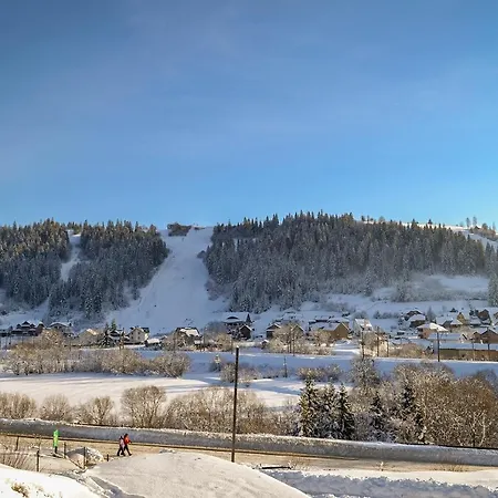 Chalet-tiara Alpesi faház Szlavszke