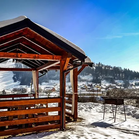 Chalet-tiara Alpesi faház Szlavszke