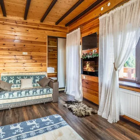 Chalet-tiara
