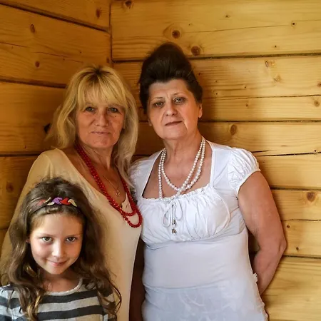 Chalet-tiara Alpesi faház Szlavszke