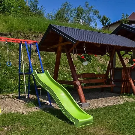 Alpesi faház Chalet-tiara *